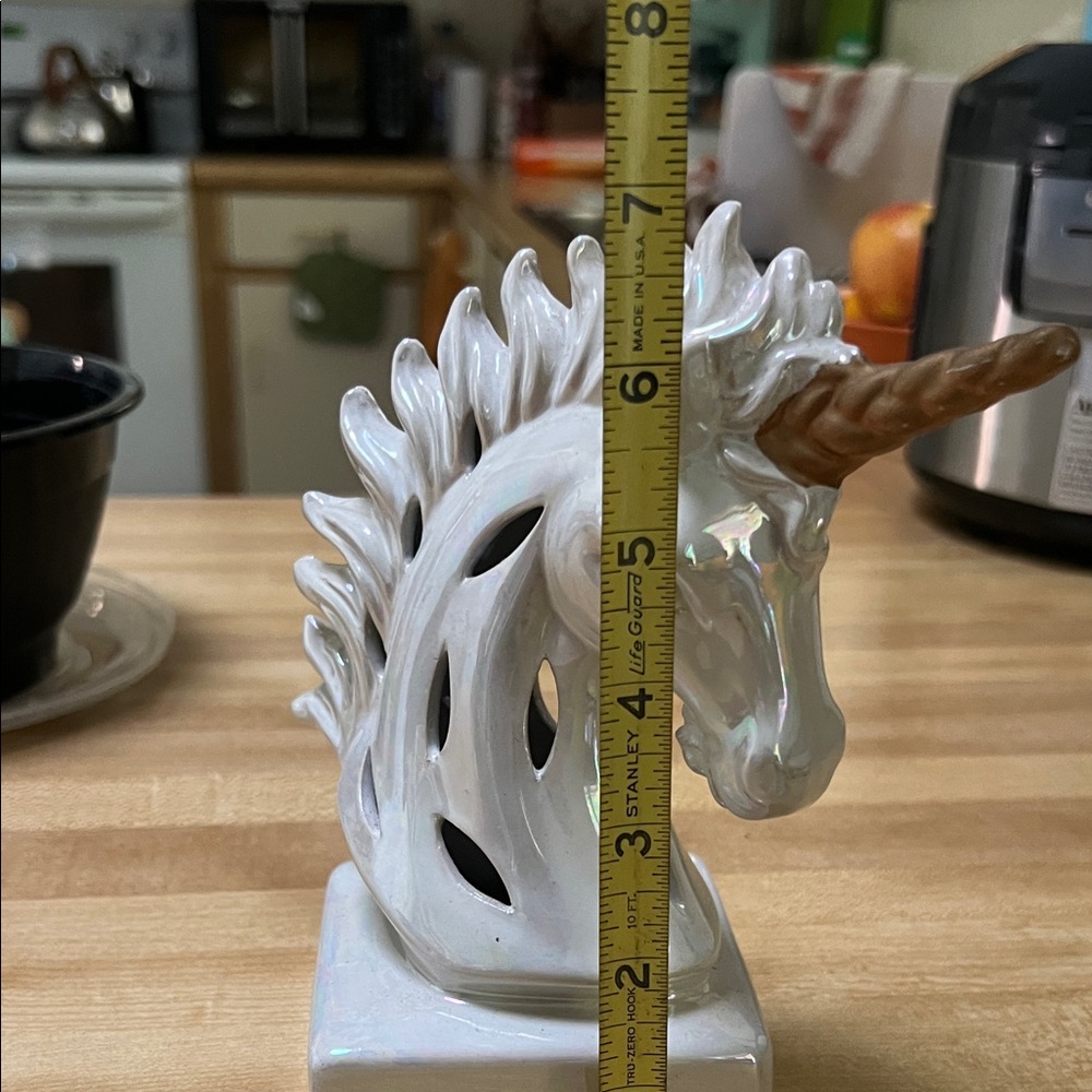 # 0473 -Unicorn Ceramic Home Decor . Happy New Year 2026 - Picture 4 of 12